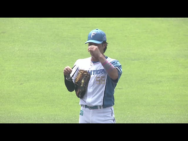 【ファーム】ファイターズ・細川凌平 三遊間への深い打球に追いついてアウトを奪う!! 2025年7月9日 北海道日本ハムファイターズ 対 千葉ロッテマリーンズ
