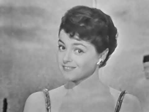 1959 Netherlands:Teddy Scholten - N beetje (1st place @ Eurovision Song Contest in Cannes) SUBTITLES