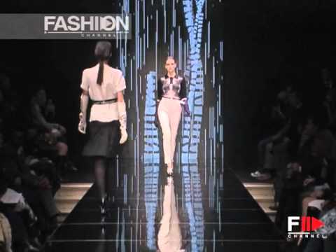 Fashion Show "Paola Frani" Autumn Winter 2007 2008 Pret a Porter Milan 1 of 3 by Fashion Channel