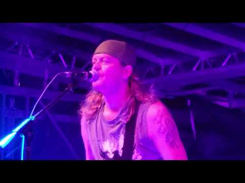 Puddle of Mudd - She Hates Me, Arties Bar & Grill, Frenchtown, NJ 9.18.21
