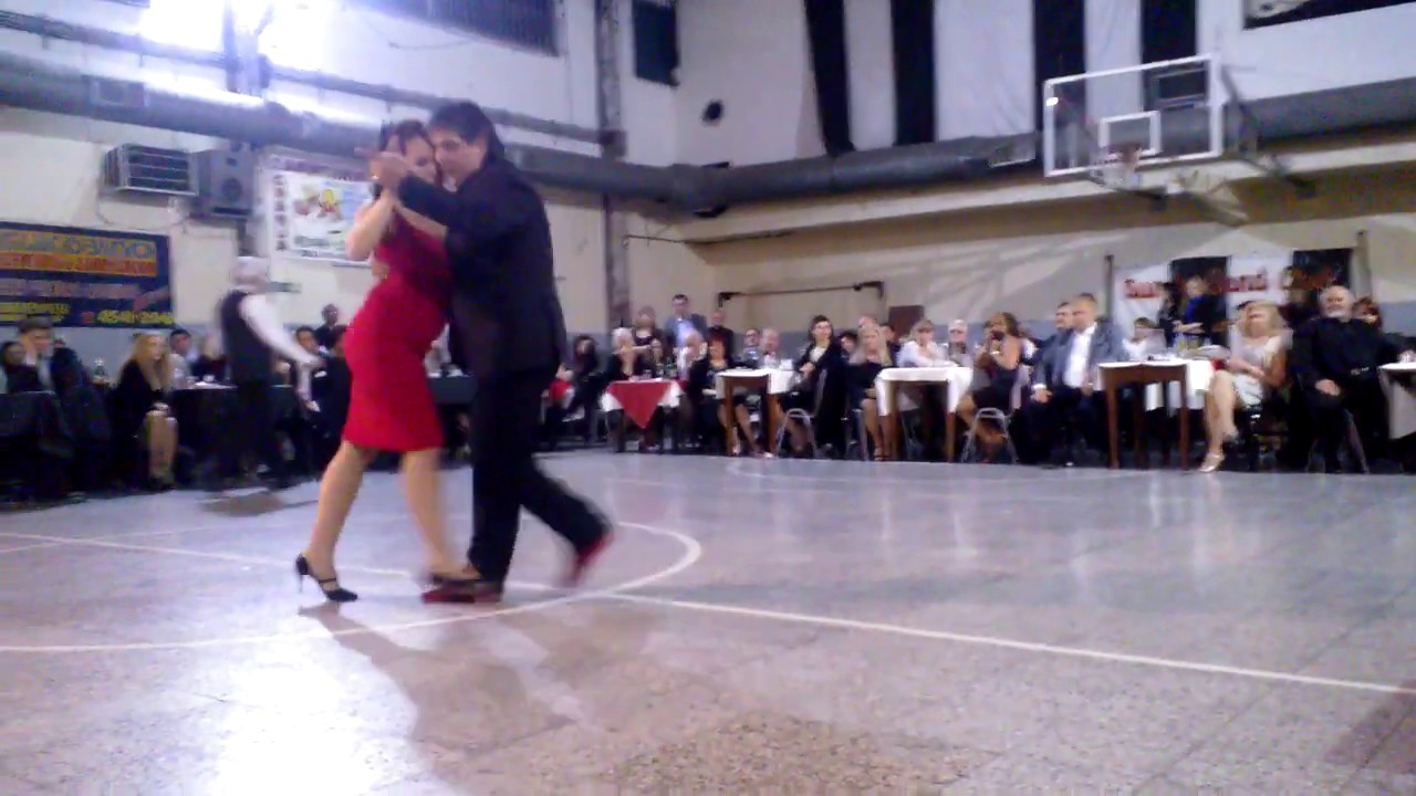 Julio Balmaceda Corina de la Rosa .Tango  ¨Quien tiene tu amor¨