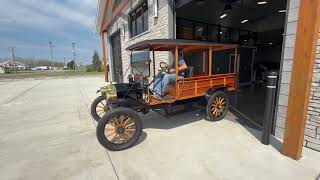 1913 Ford Model T Huckster Backing Up