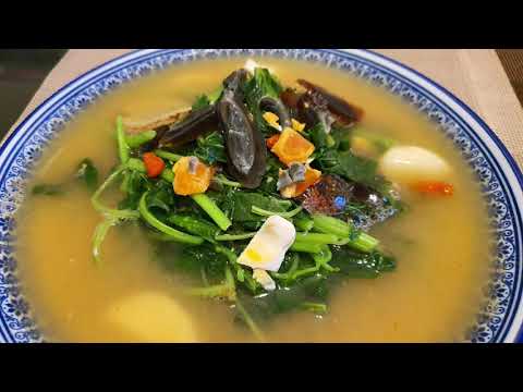Chinese spinach soup (ingredient list provided)