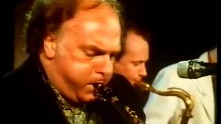 Van Morrison (live).  It&#39;s all in the game - Did ye get healed?