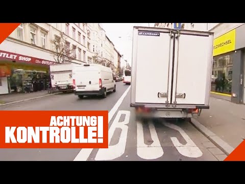 "Ich bin gleich weg!" - Nervige Ausrede? LKW blockiert Busspur! | Achtung Kontrolle | Kabel Eins
