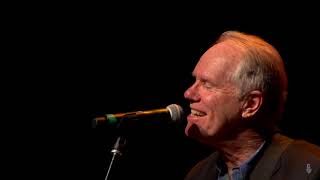 Loudon Wainwright III - The Morgue (eTown webisode #1310)