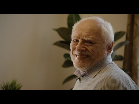 Behind the Pain (Hide the Pain Harold) – Episode 1