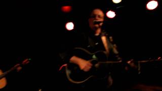 Tom Russell - Walking On The Moon