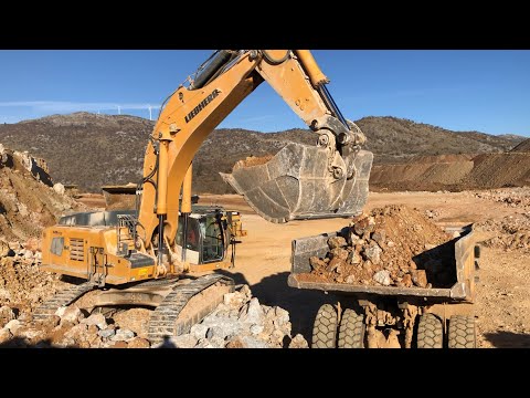 Liebherr 976 Excavator And Caterpillar 992G Loading Cat Dumpers - Sotiriadis/Labrianidis Mining Work