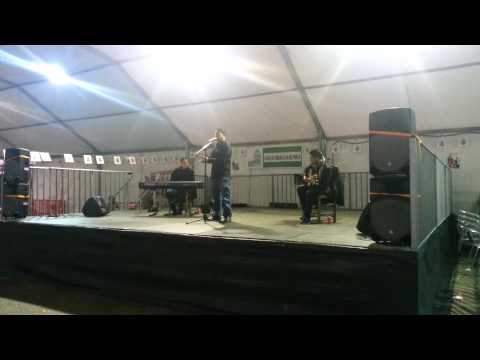 aki hay compas tangos