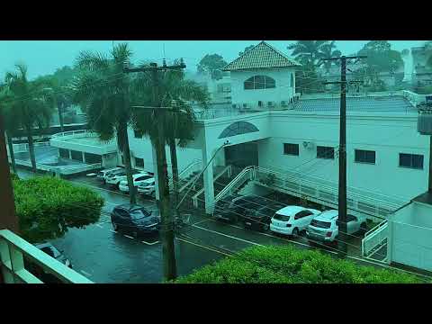 CHUVA EM CIANORTE PR.BENÇÃO DE DEUS.