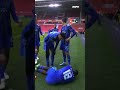 Geblesseerde Brobbey scoort voor Ajax en valt uit! ?