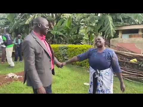 Visiting mama Beatrice Lucas osoro