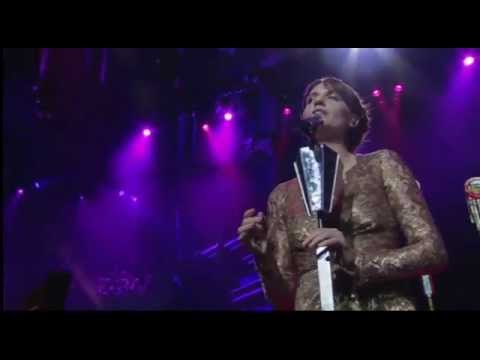 Florence + The Machine - Never Let Me Go (Live Royal Albert Hall)