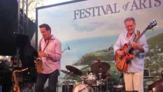 Brian Bromberg on Piccolo Bass, in Laguna, August 20, 2015