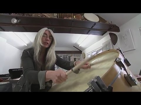 Gehörlose Ausnahmemusikerin Evelyn Glennie (21.04.2017 ZDF heute journal)