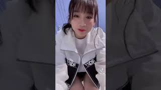 パンチラJK Shorts