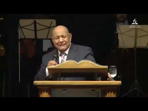 pastor Alejandro Bullón Dios escucha la Oración sincera y ferviente