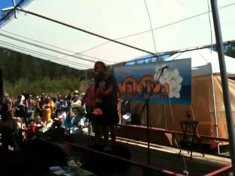 Jack Johnson - Mud Football (Live)