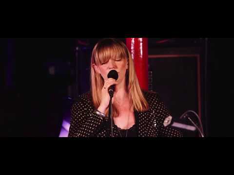 Nia Lynn & Bannau Trio - 'Linger' - Whirlwind Sessions