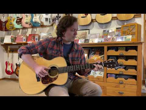 How does Recording King hold up against Martin? - RO-328 vs. Vintage Series OM-28V