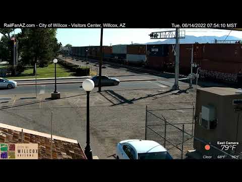 Union Pacific 6222 leads an intermodal in Willcox, AZ