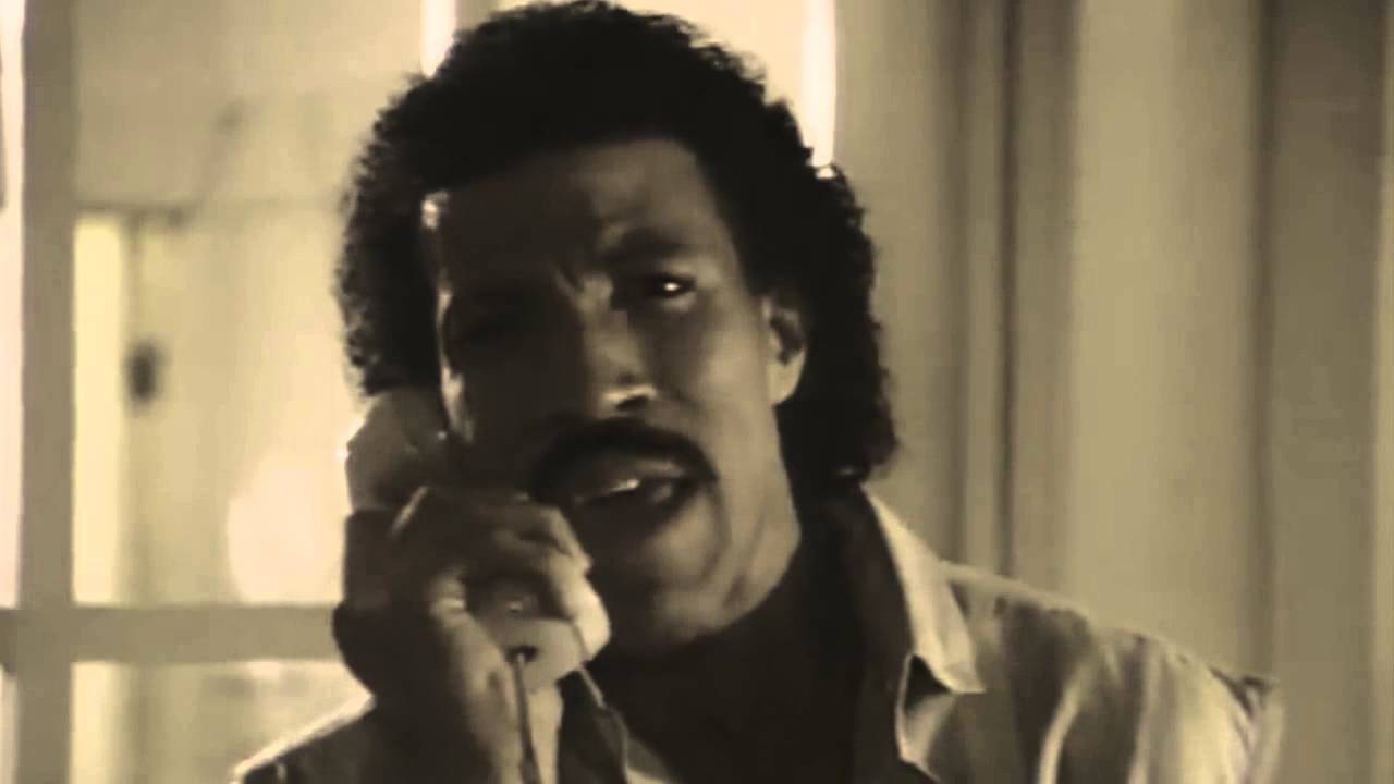 Lionel calls Adele to say Hello (BlendTV) - YouTube