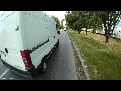 JLF-338 Centizés - Close pass