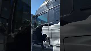 MAN TGX 18.500 XXL, Vollspoiler, Retarder, ADR-Full truck tractor for sale - Image 4 | Autoline MAN TGX 18.500 XXL, Vollspoiler, Retarder, ADR-Full truck tractor | Image 4 - Autoline