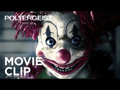 Poltergeist (Clip 'Clown Attack')