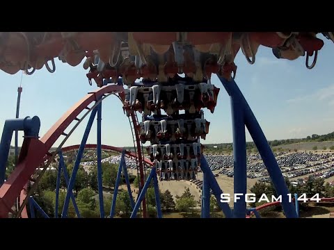 Back row point of view footage of Superman - Ultimate Flight