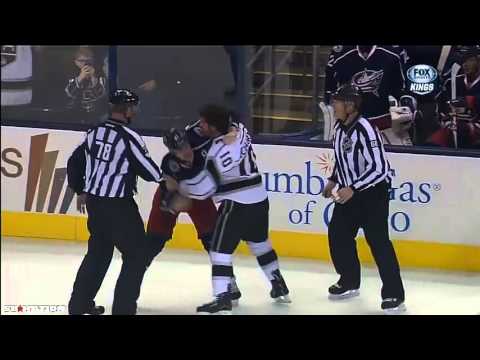 Brandon Dubinsky boards Rob Scuderi, fights Mike Richards