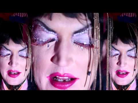 Madame Loyal MC for The FraiseVinyl fetish boudoir circus edition