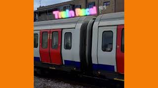 Metropolitan Line S stock vs Chiltern Railways class 165 train Race