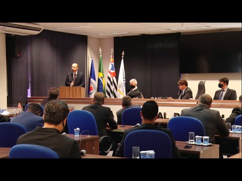 Prefeito e vereadores tomam posse em cerimônia sem público em Rio Claro