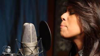 V.V. Brown - Shark In The Water (by Ashley Rodriguez - American Idol Season 9)