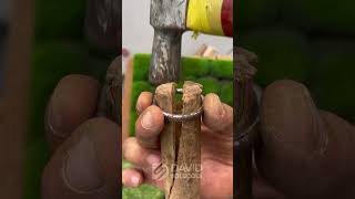 Download lagu Never use wedges again to secure a hoe handle #USAConstruction #Tools #DIYHack mp3