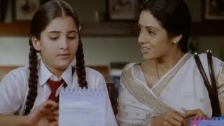 Sapna's Disrespectful Behaviour with Sashi - English Vinglish (Tamil)