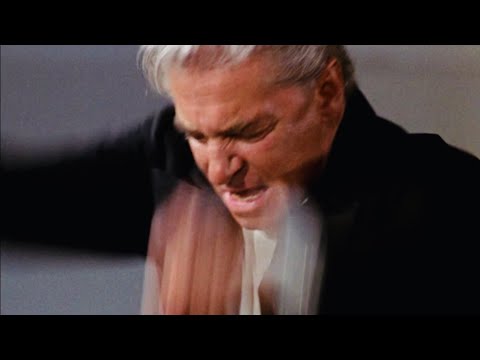Karajan at his best | Beethoven symphony 7 [finale]