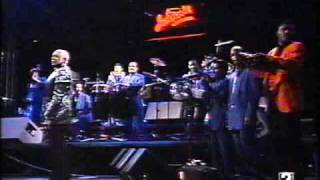 Celia Cruz con la Orquesta de José Alberto &quot;El Canario&quot; - Canto a La Habana