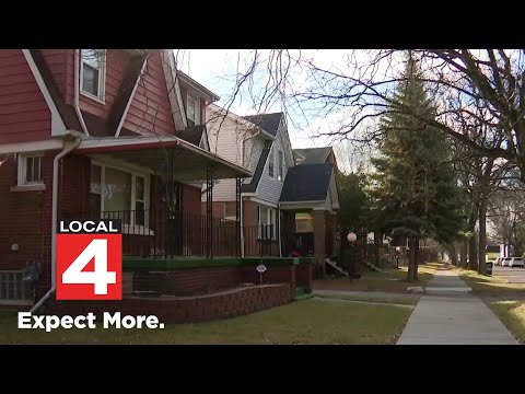 Police searching for person who left baby on Detroit porch Thanksgiving night