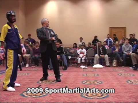 Diego Guzman v Mike Scaperato - Men's LW point sparring - 2009 NBL Supergrands