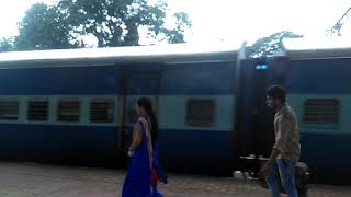 preview picture of video 'Betul railway station/Dakshin express'
