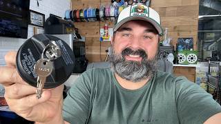 ROVIKE Locking Gas Cap,Lock Fuel Cap for Chevy GMC Toyota
