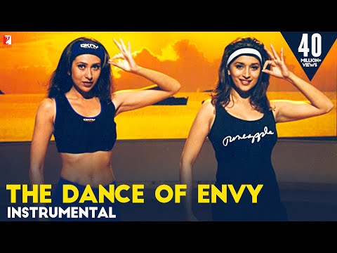 The Dance Of Envy (Instrumental) | Dil To Pagal Hai | Madhuri Dixit | Karisma Kapoor