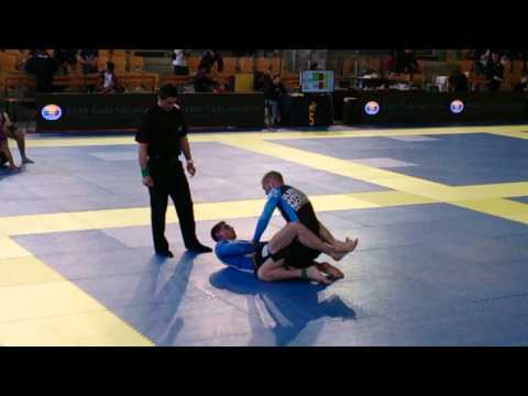 Ivo Monster (TWISTED) vs Joakim Stenberg (ChekMat)