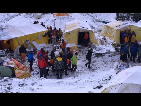 Nepal earthquake triggers avalanche on Mt. Everest base camp