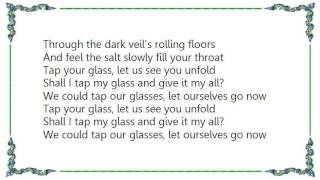 iamamiwhoami - Tap Your Glass Lyrics