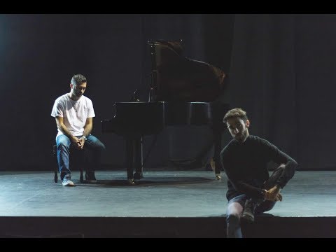 Beltran y Ale Berraquero - ENTRE LOBOS (VIDEOCLIP OFICIAL)