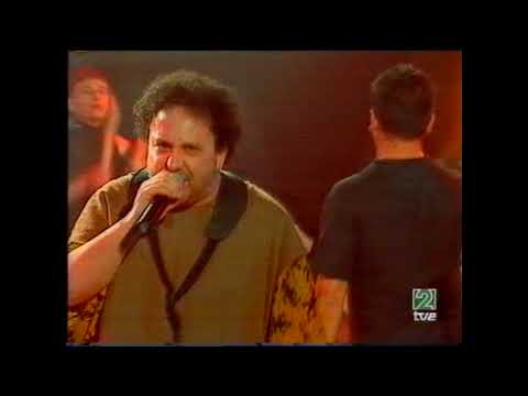 ENZO AVITABILE & BOTTARI 'O Munno Se Move